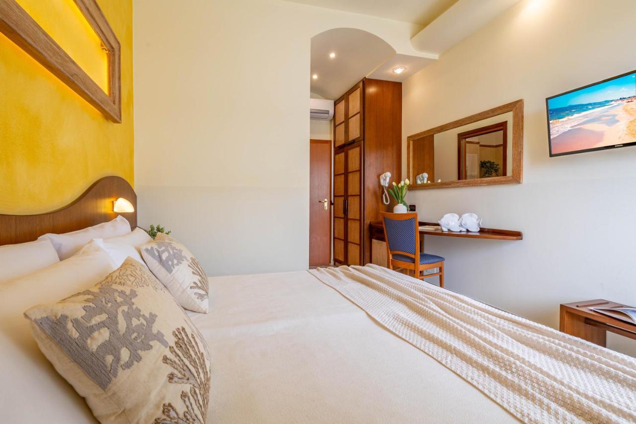 Hotel Smeraldo Cesenatico Dış mekan fotoğraf