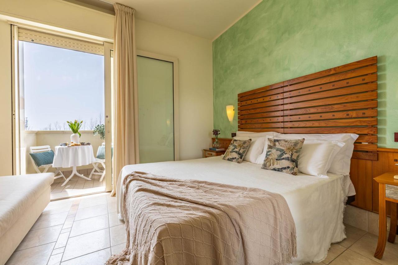 Hotel Smeraldo Cesenatico Dış mekan fotoğraf